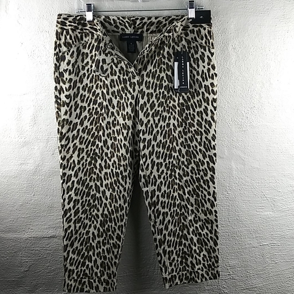 Larry Levine Natural Leopard Print Mid Rise Cuff Hem Slim Leg Cropped Pant - Picture 6 of 15
